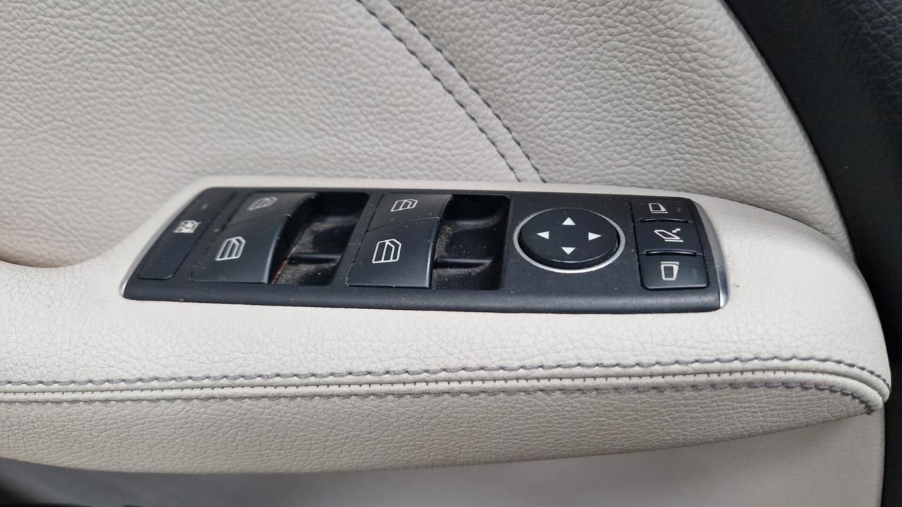 Mercedes-benz B 180 d Automatic Premium