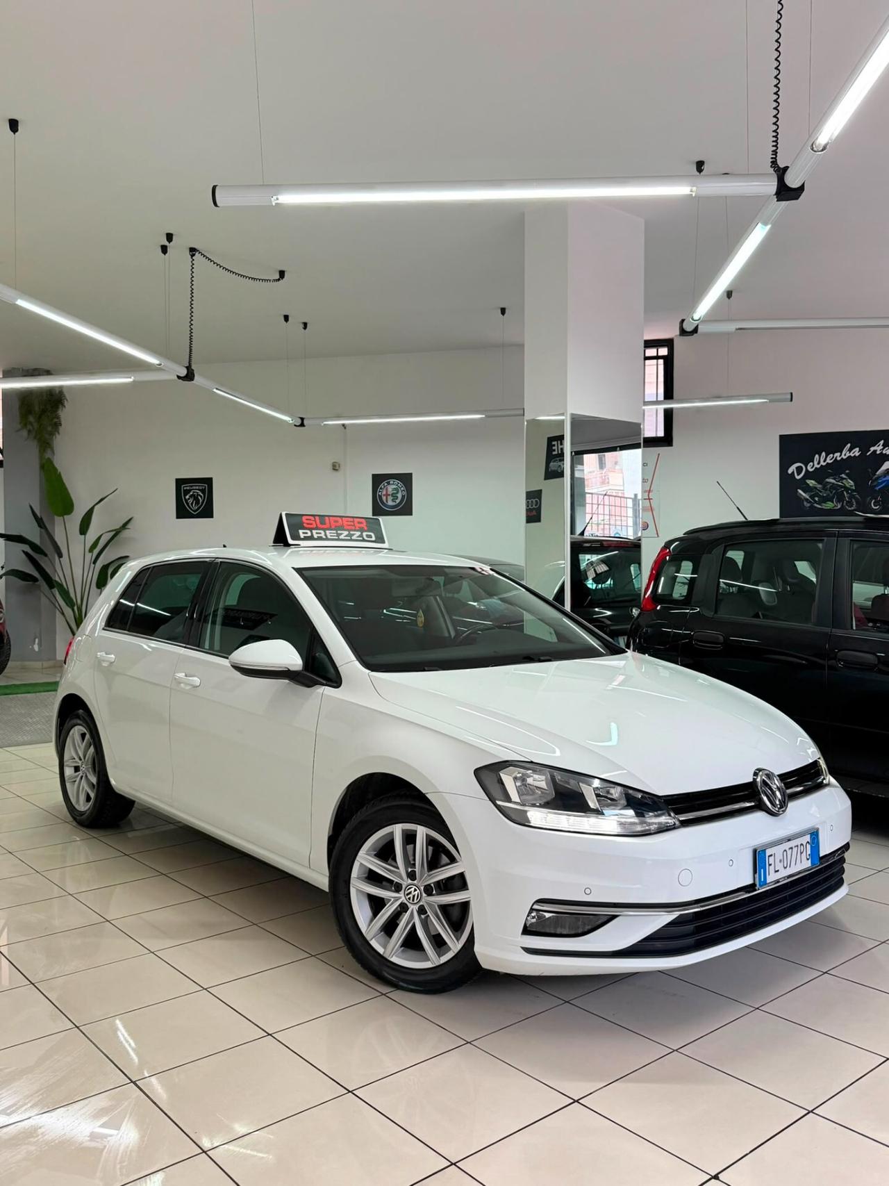 Volkswagen Golf 1.6 TDI 115 CV 5p. Highline BlueMotion Technology