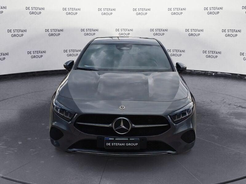 Mercedes-Benz Classe A A 180 d Progressive Advanced