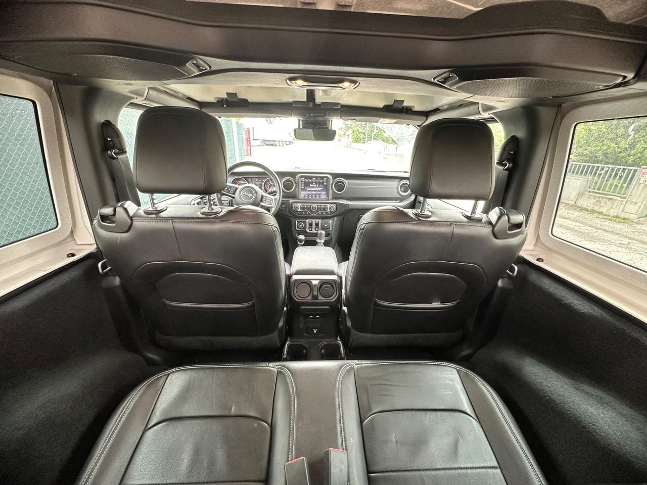 Jeep Wrangler Unlimited 2.2 Mjt II Sahara