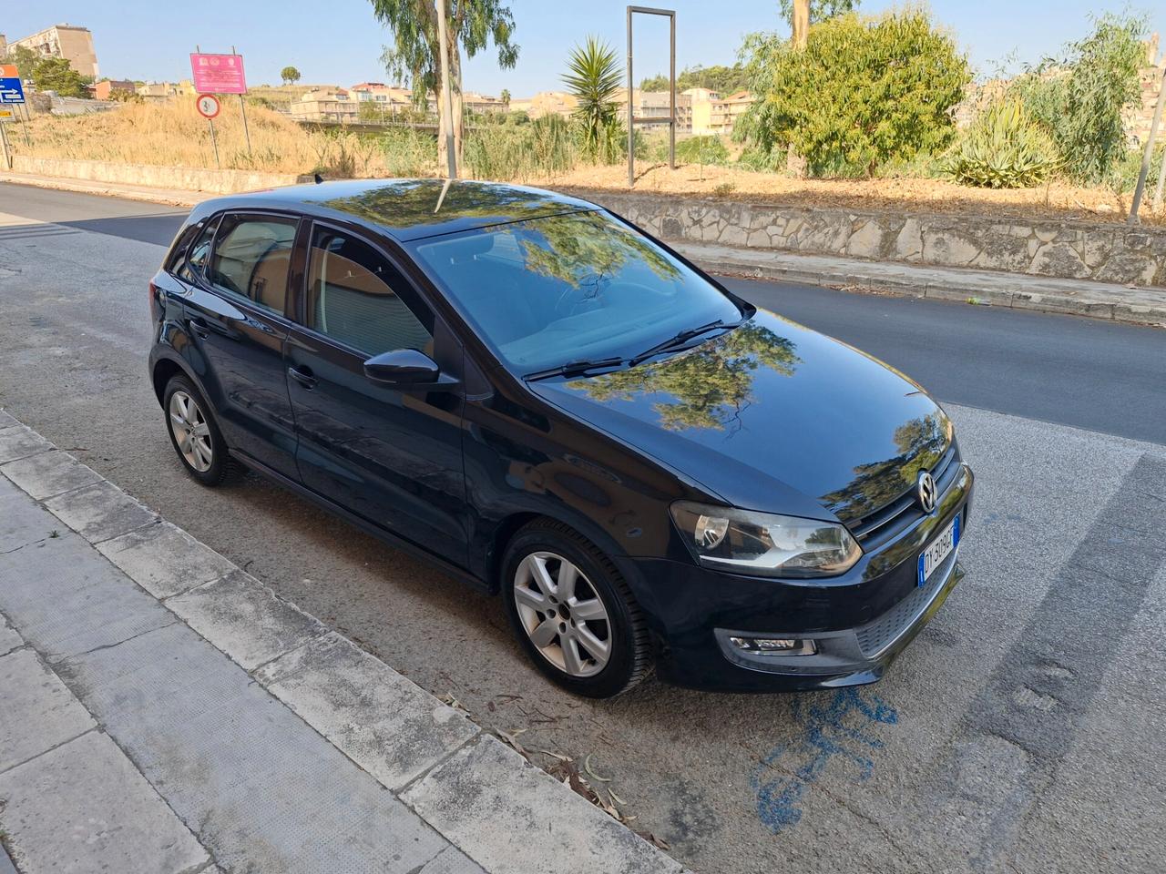 Volkswagen Polo 1.6 TDI 90CV DPF DSG 5 porte Highline