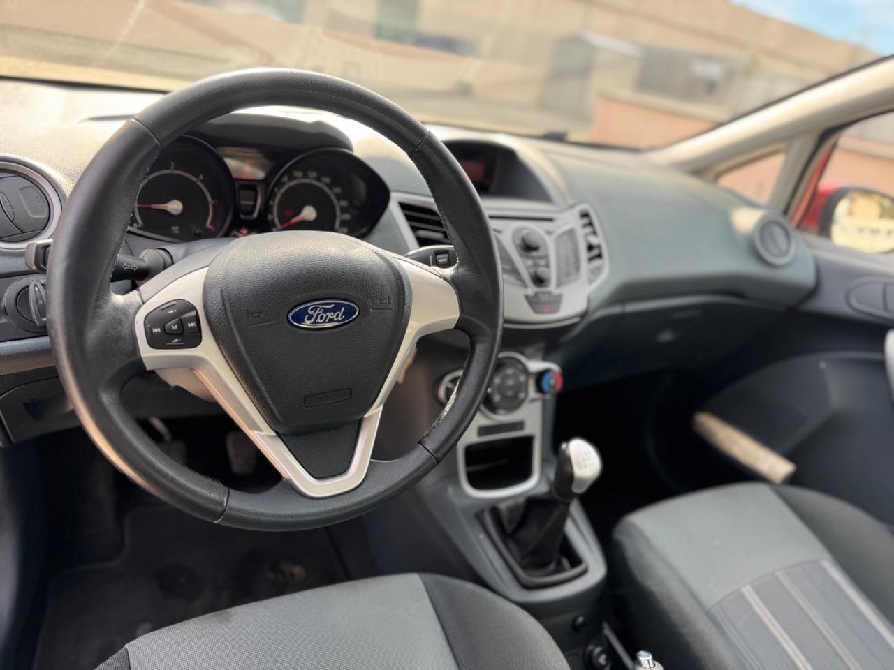 FORD FIESTA 1.4 TDCI 5 PORTE GARANZIA 12 MESI