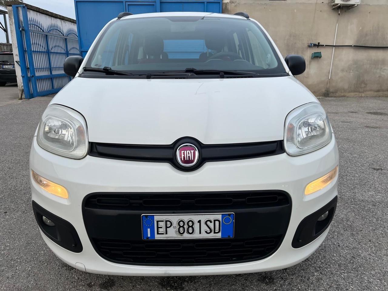 Fiat Panda -1.2 gpl-lounge-full-02/2013