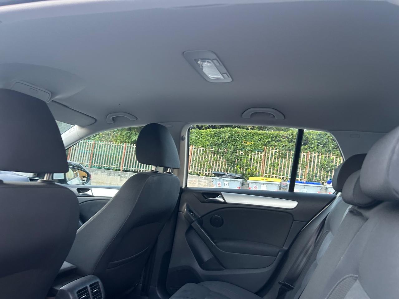 Volkswagen Golf 1.6 TDI DPF 5p. Highline