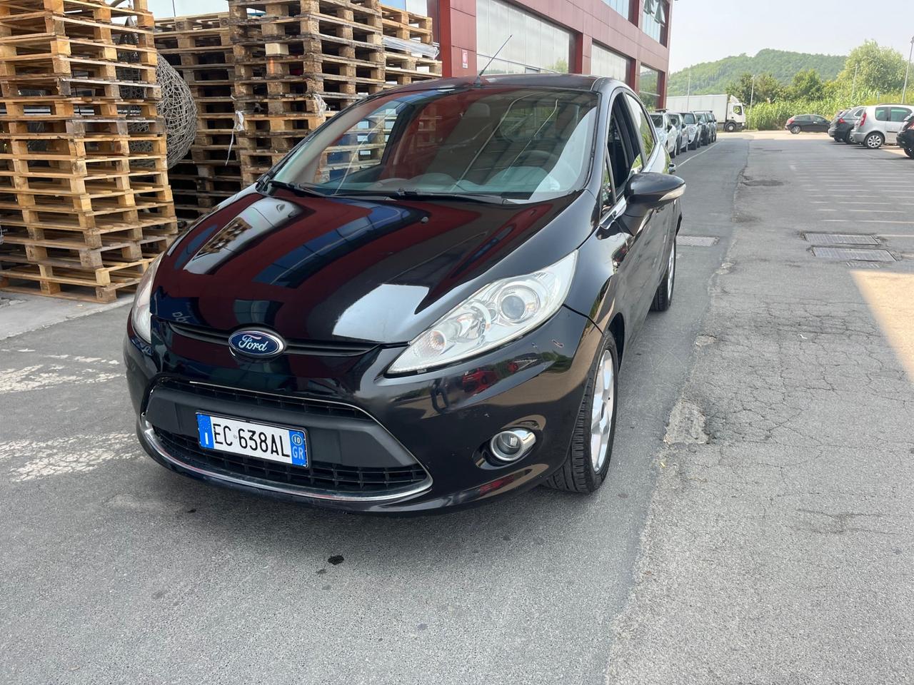 Ford Fiesta 1.4 TDCi 70CV 5 porte Titanium