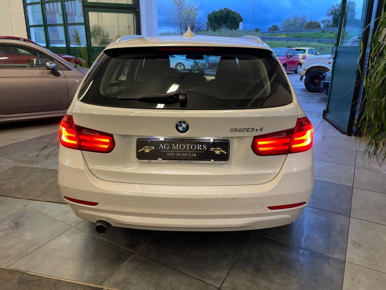 Bmw 320 320d cat Touring Attiva