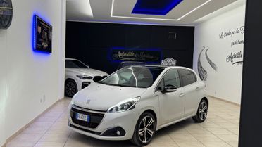 Peugeot 208 BlueHDi 100 5 porte GT Line TETTO PANORAMICO