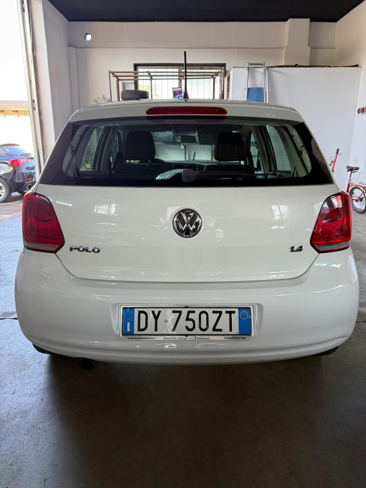 Volkswagen Polo 1.4/80CV 16V 5p. aut. Comfortline