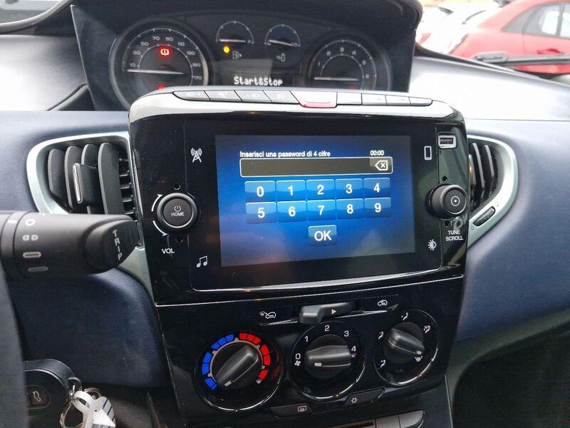 Lancia Ypsilon III 2021 1.0 firefly hybrid Platino s&s 70cv