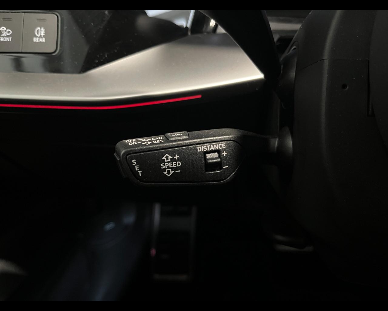 AUDI A3 SPORTBACK 40 TDI S-TRONIC QUATTRO S-LINE