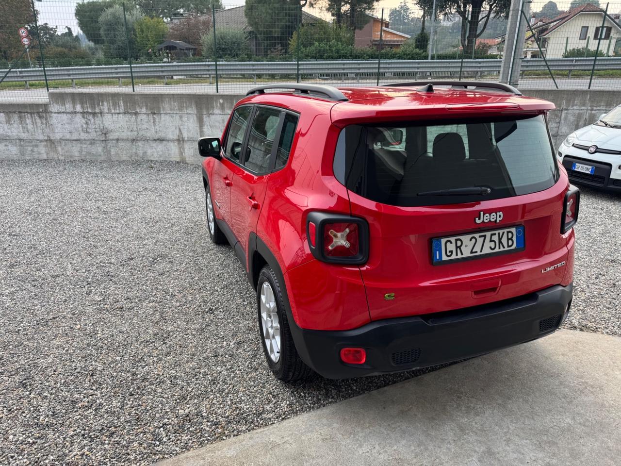 Jeep Renegade 1.5 Turbo T4 MHEV Limited