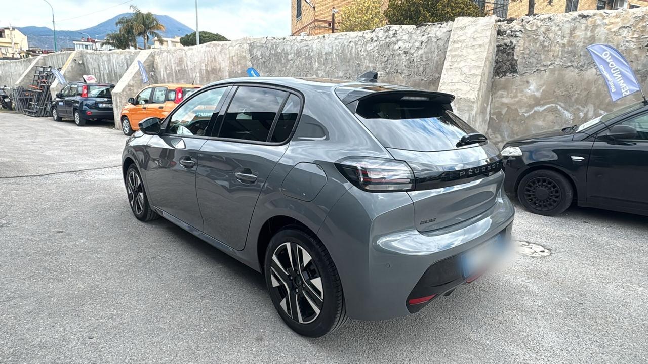 Peugeot 208 PureTech 100 5 porte Allure 2025 USATO