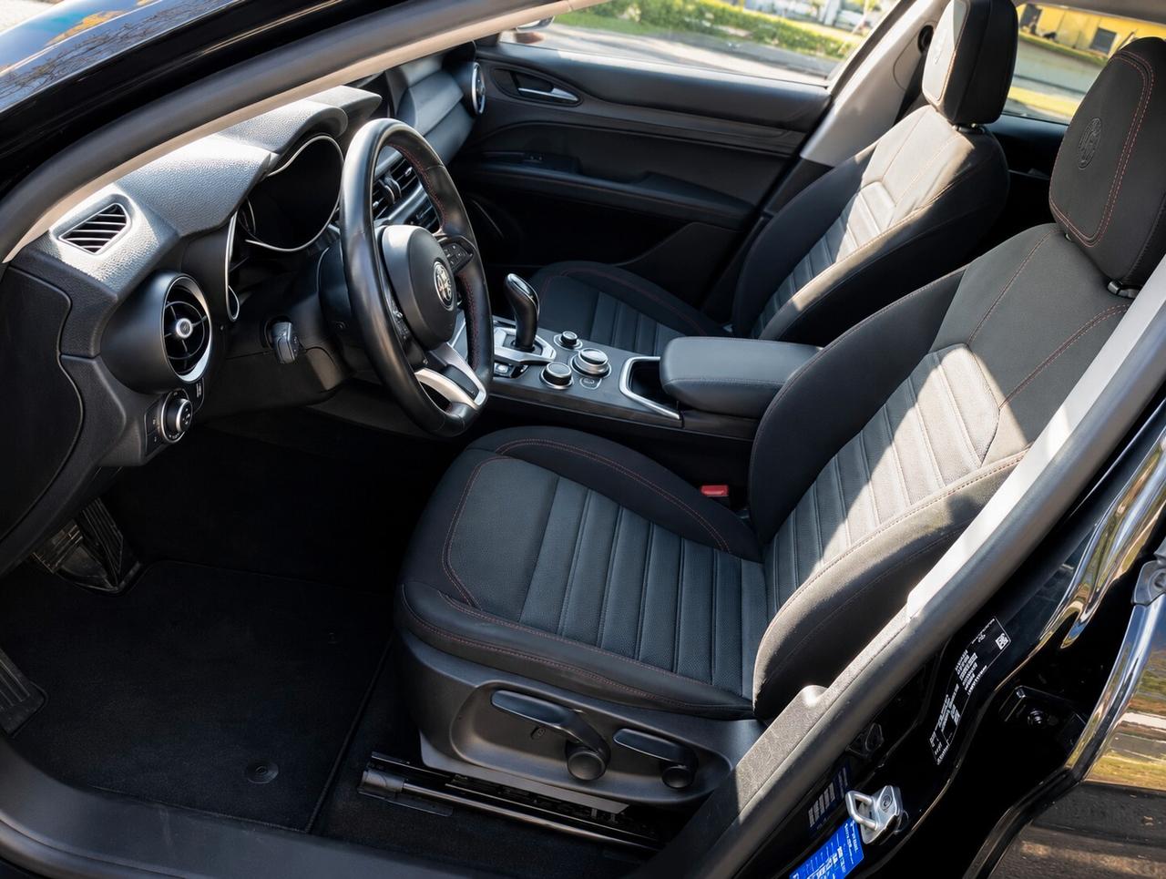 Alfa Romeo Stelvio 2.2 Turbodiesel 190 CV AT8 Q4 Business
