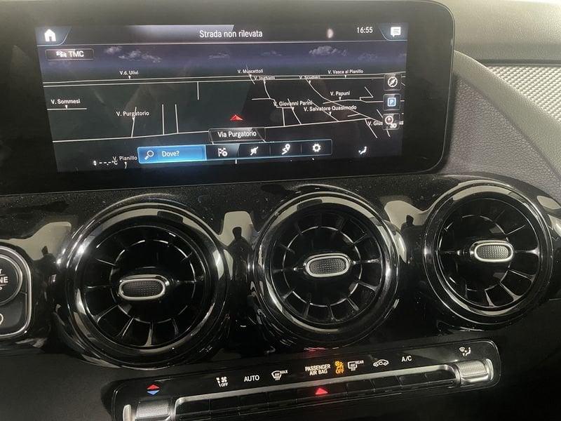 Mercedes-Benz GLA GLA 200 d Automatic Sport CON INTERNI IN PELLE