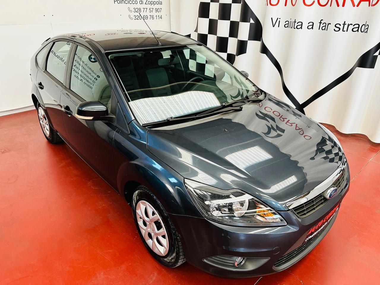 Ford Focus 1.6 (115CV) 5p. Bz.- GPL Titanium