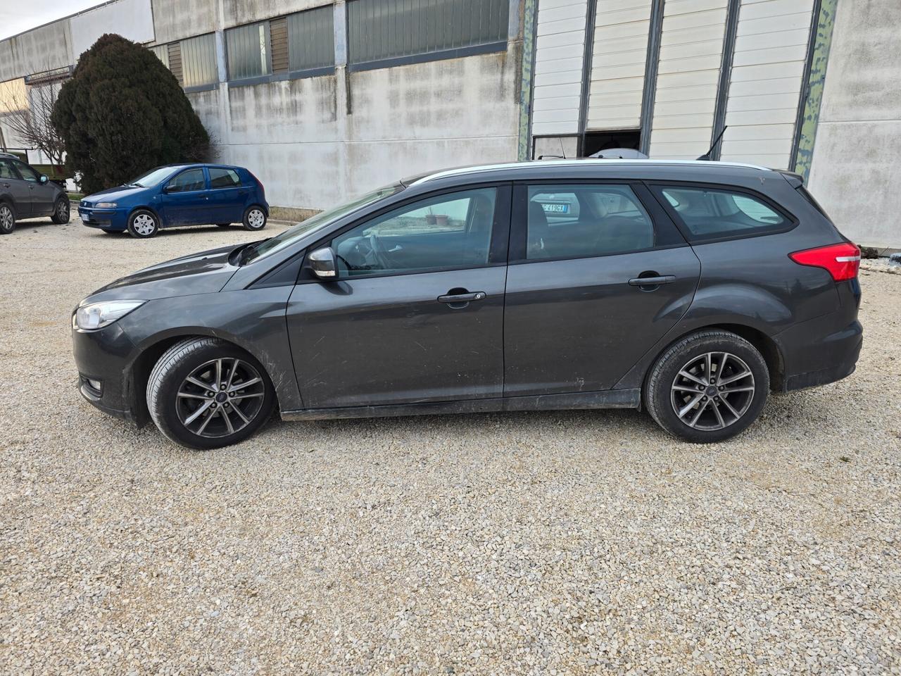 Ford Focus 1.5 TDCi 120 CV Start&Stop Powershift Titanium