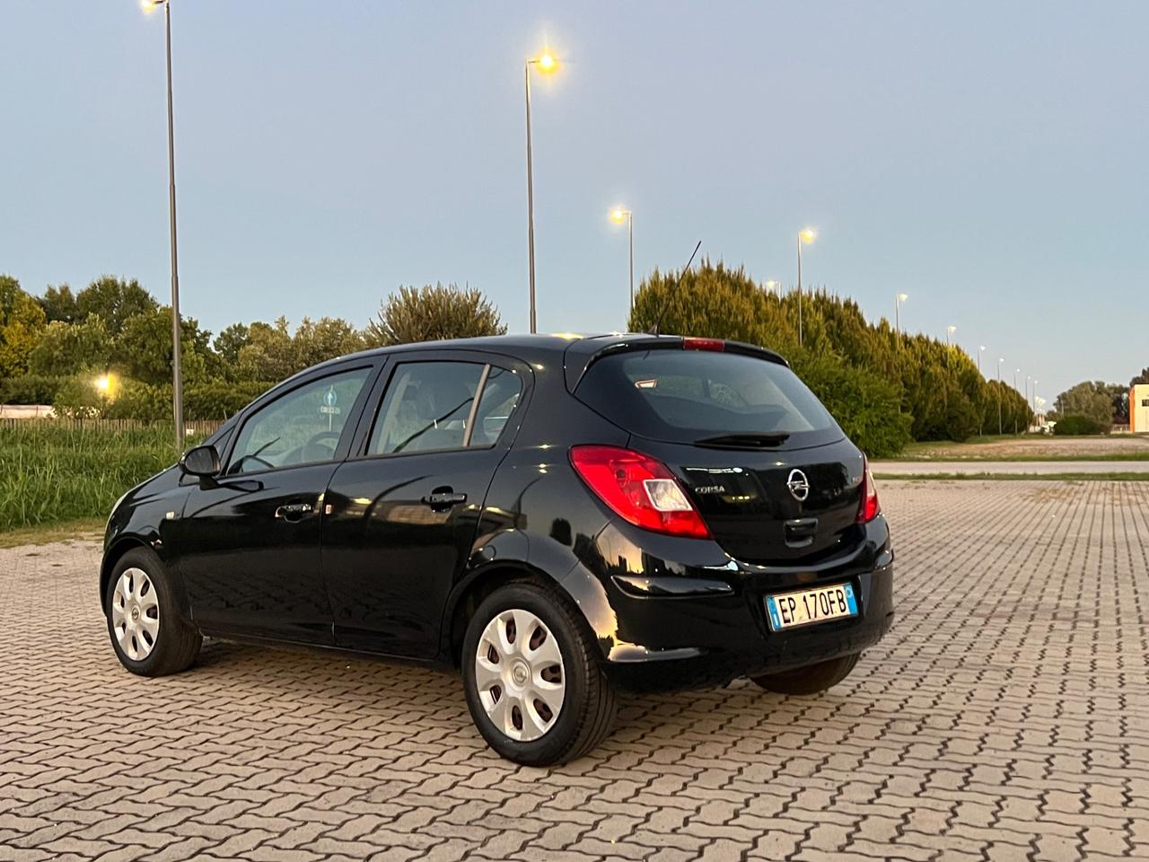 Opel Corsa 1.2 85CV 5 porte GPL-TECH Edition