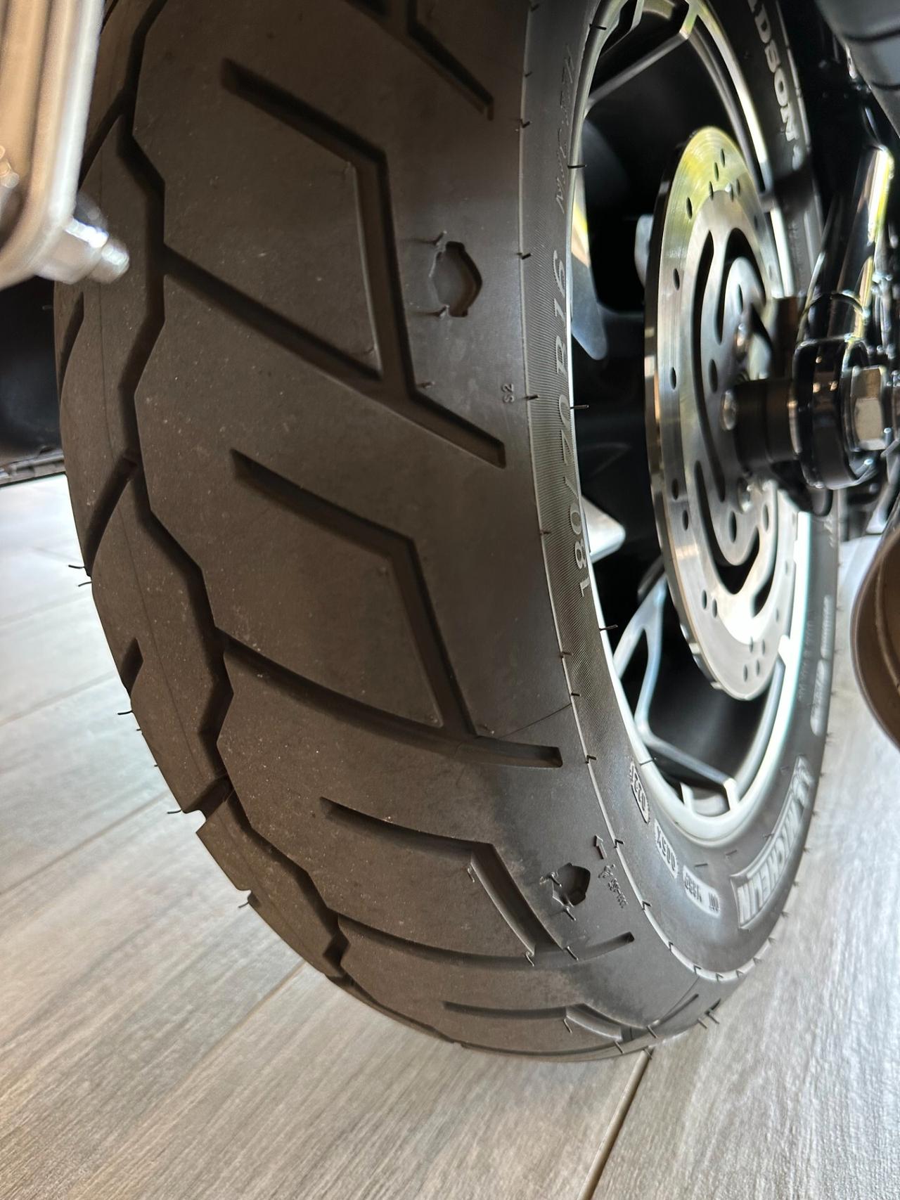 Harley-davidson Softail Sport Glide Unico Proprietario