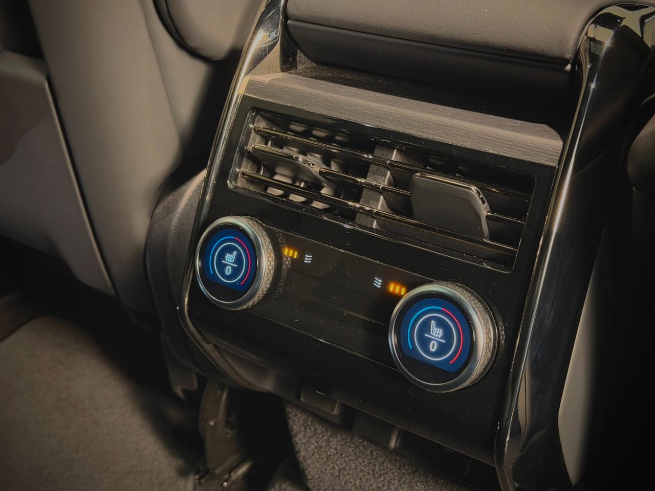 Land Rover Range Sport 3.0D l6 300 CV Dynamic HSE