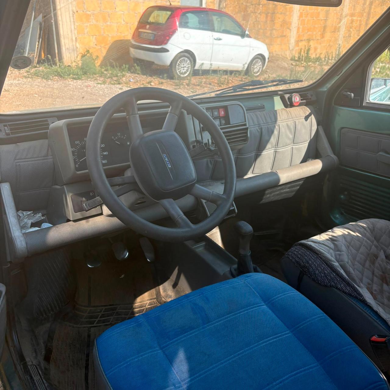 Fiat Panda 900 i.e. cat Young