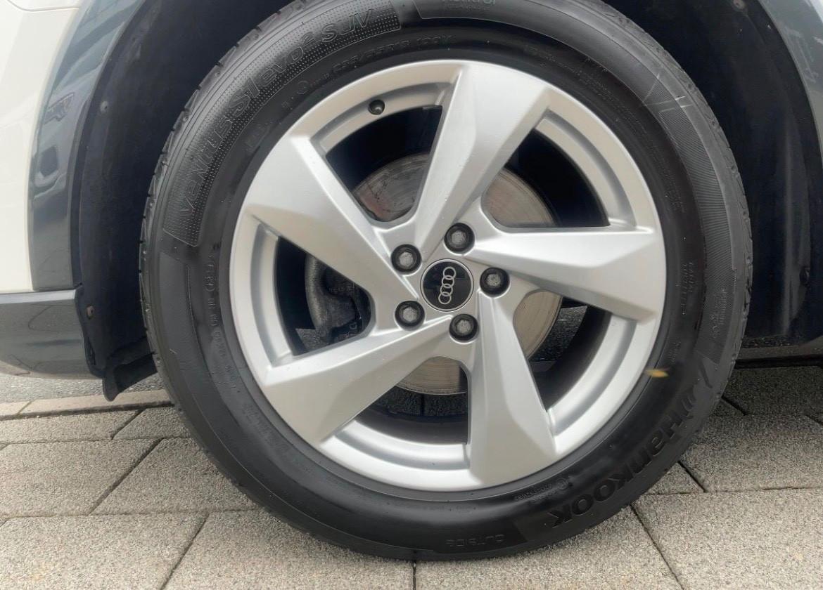 Audi Q3 35 TFSI Business Advanced 2021
