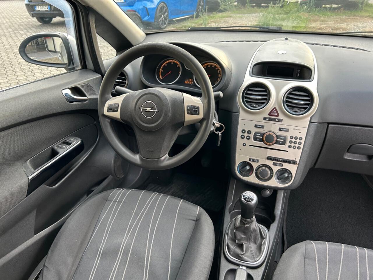 Opel Corsa 1.3 CDTI 3P.|NEOPATENTATI