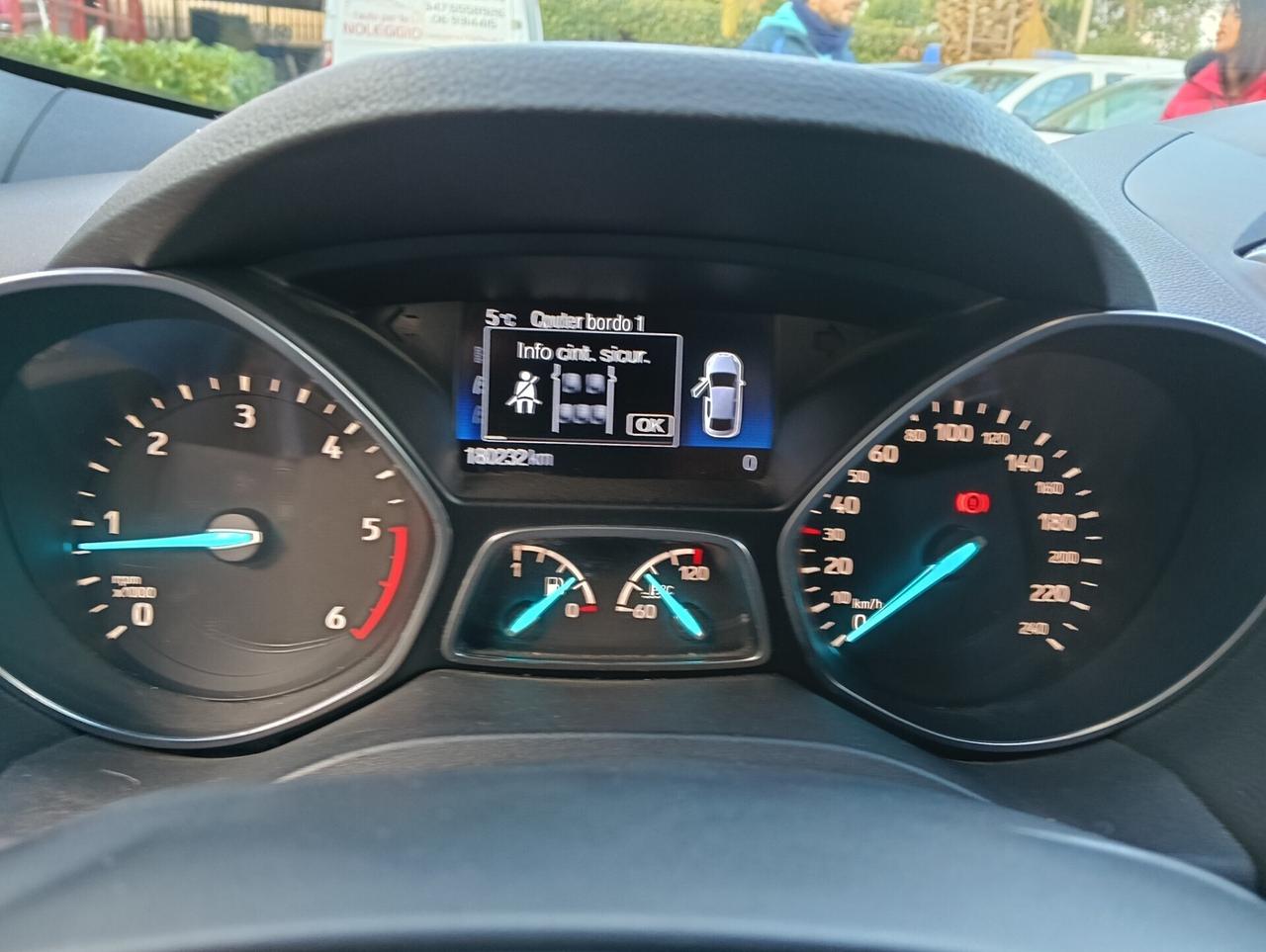 Ford Kuga 1.5 TDCI 120 CV S&S 2WD ST-Line