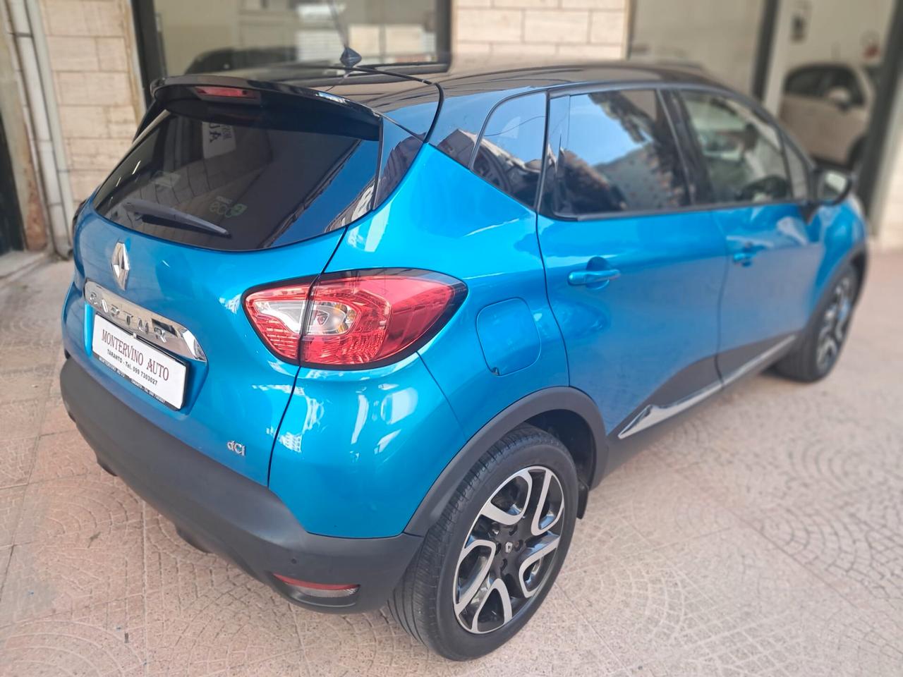 RENAULT CAPTUR 1.5 Diesel 90CV-NAVY-Euro7490