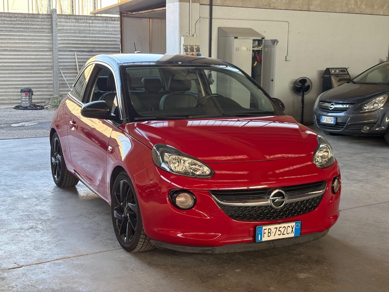 Opel Adam 1.4 87 CV Glam