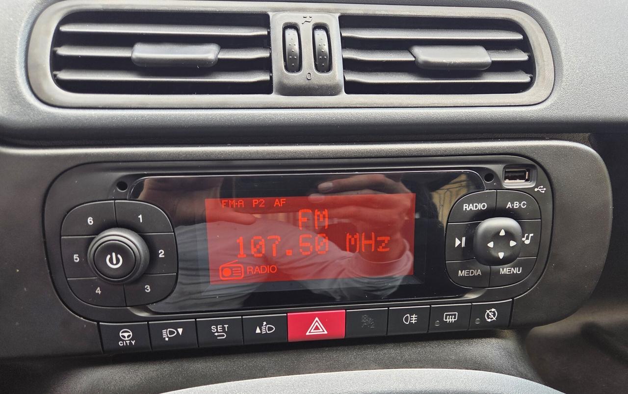 Fiat Panda 1.2 SOLO 34000 KM 5 POSTI GARANZIA