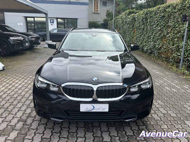 BMW 320 d Touring xdrive AUTOMATICA EURO 6D TEMP IVA ESP.