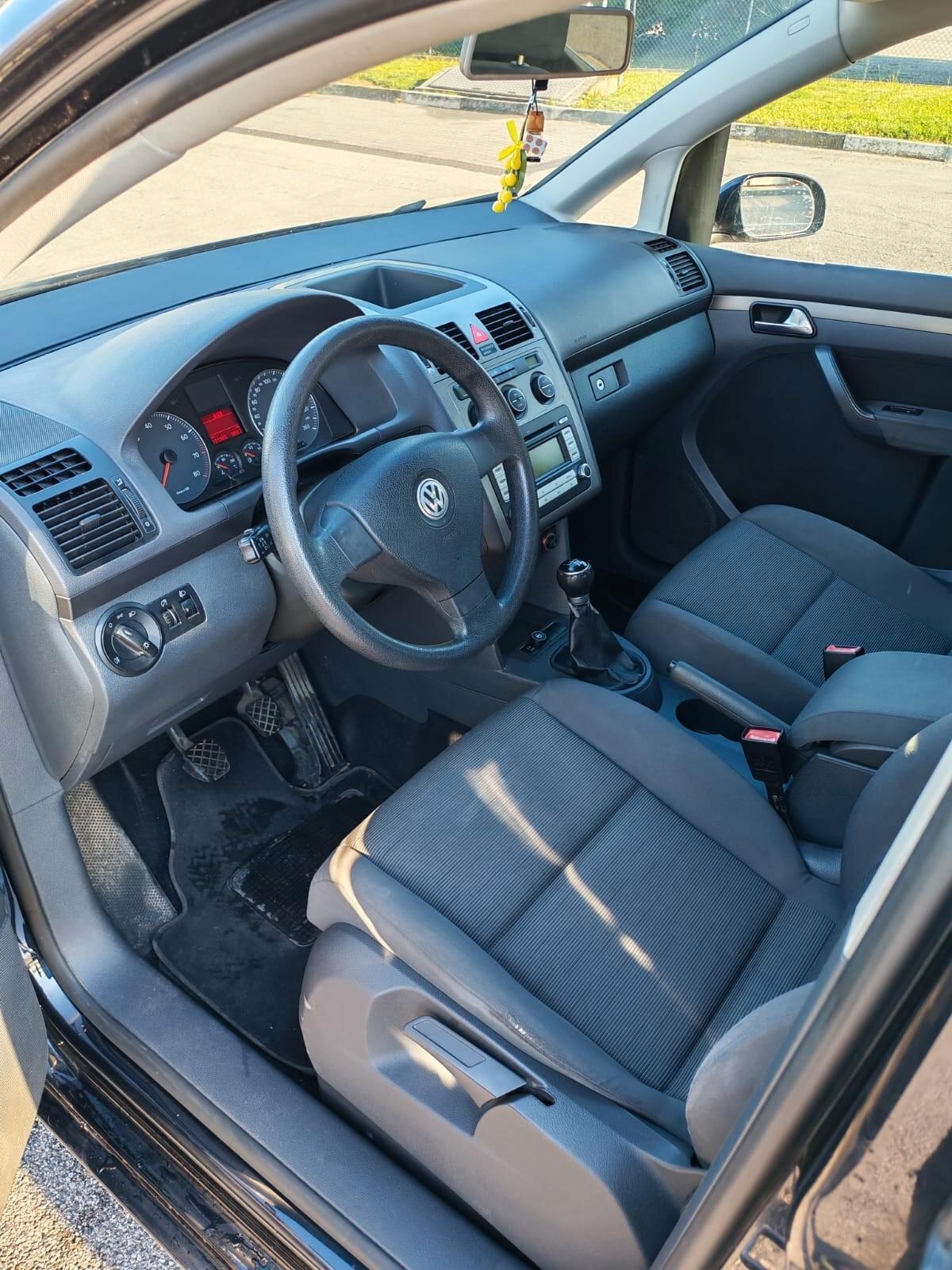 Volkswagen Touran 1.6 Trendline