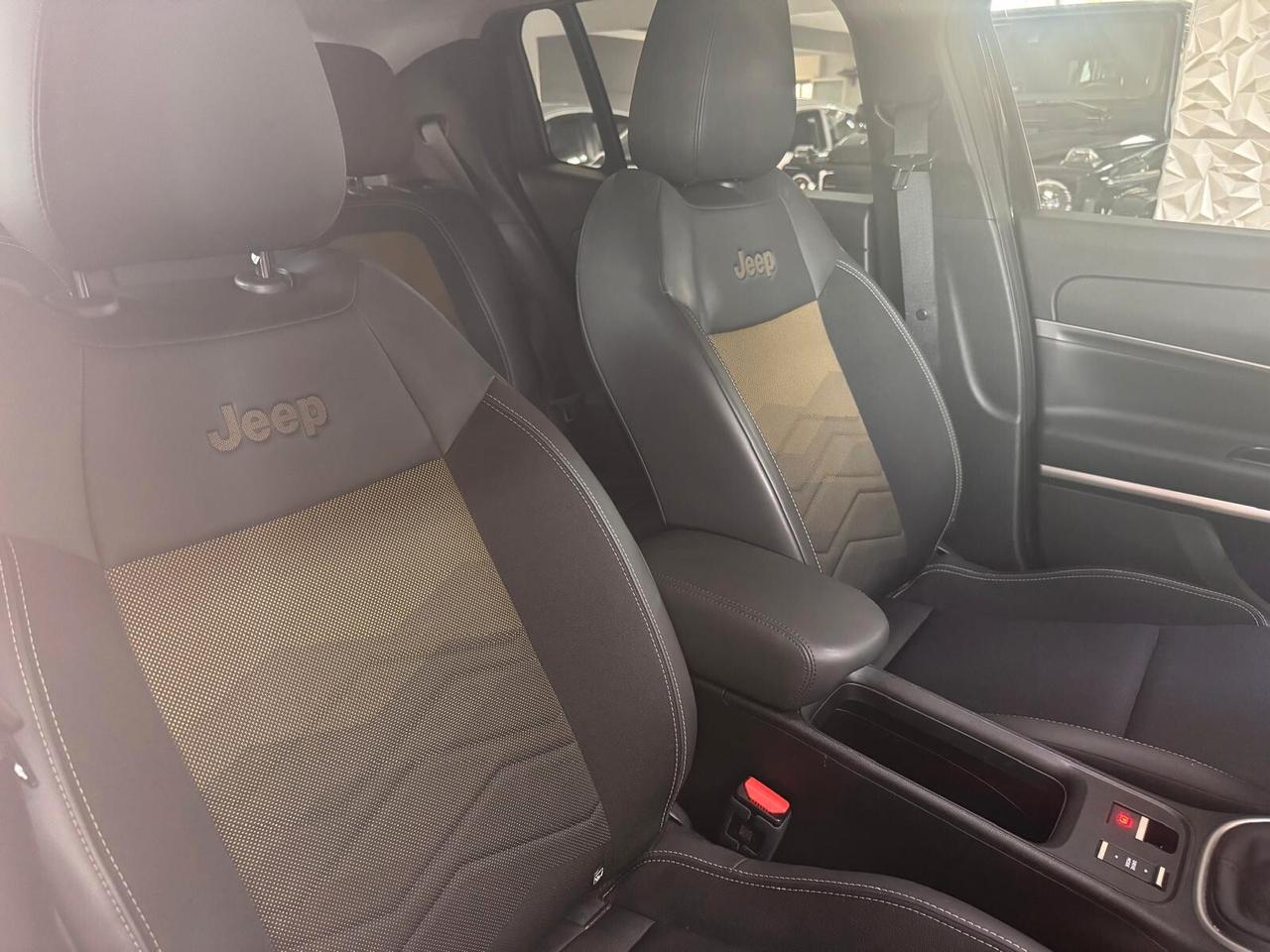 Jeep Avenger 1.2 Turbo 100 CV Summit