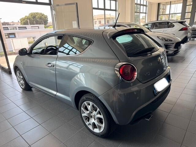 Alfa Romeo MiTo 1.3 JTDm-2 95 CV S&S Distinctive