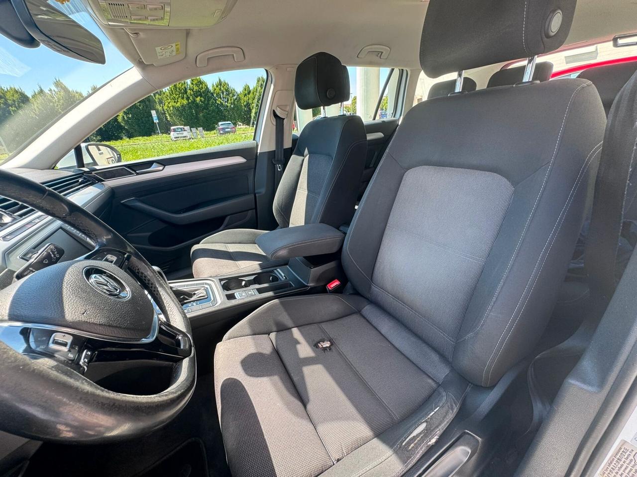Volkswagen Passat 2.0 TDI 150 CV SCR DSG Business