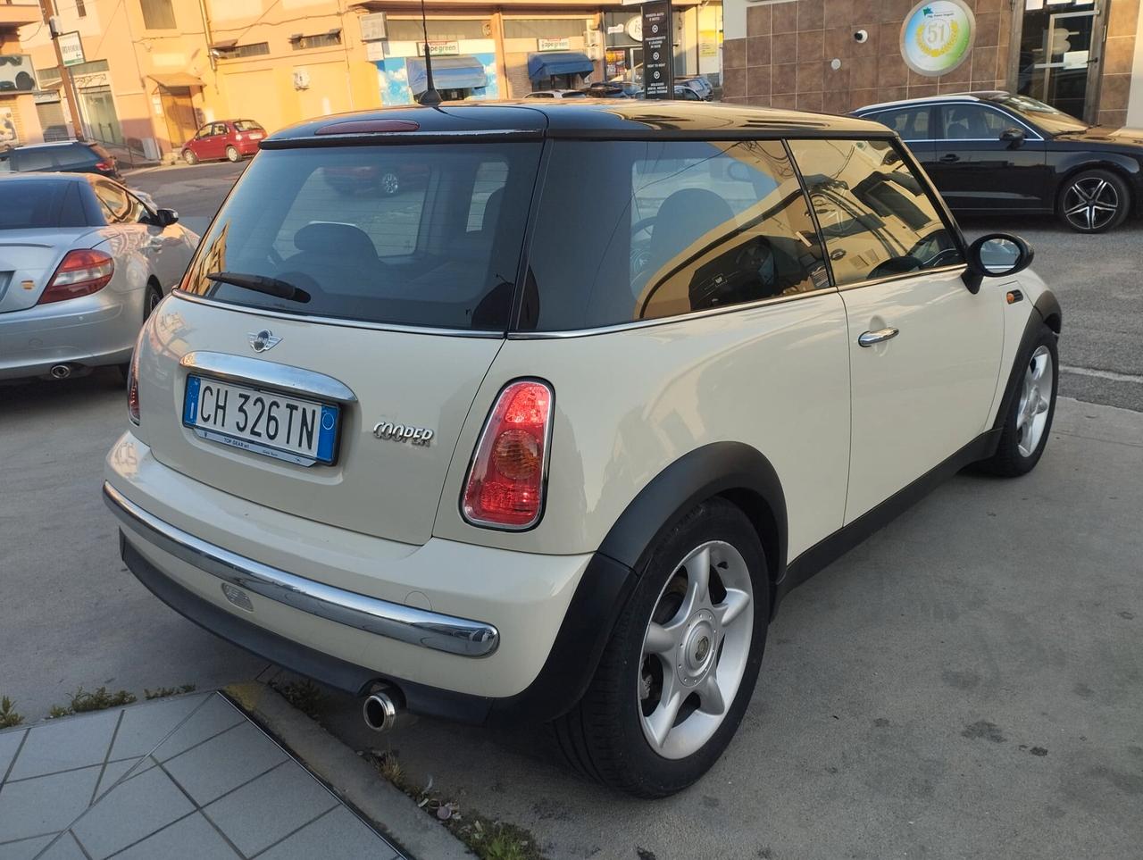 Mini 1.6 16V Cooper