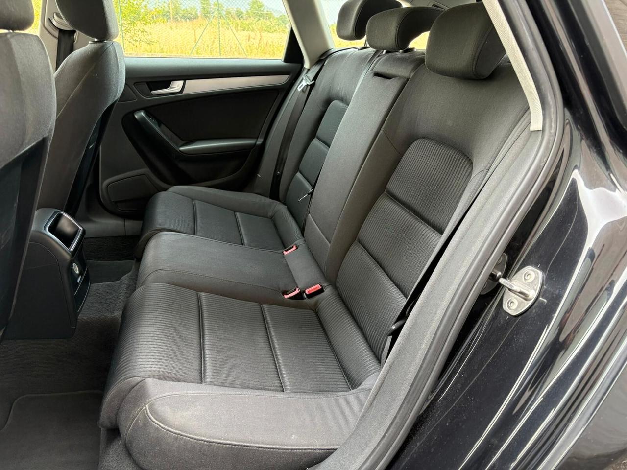 Audi A4 2.0 TDI 143CV PER COMMERCIANTI