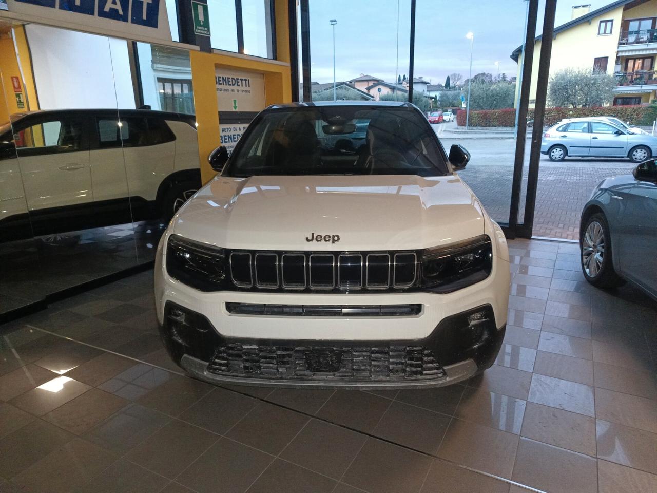 Jeep Avenger 1.2 Turbo 100 CV Summit