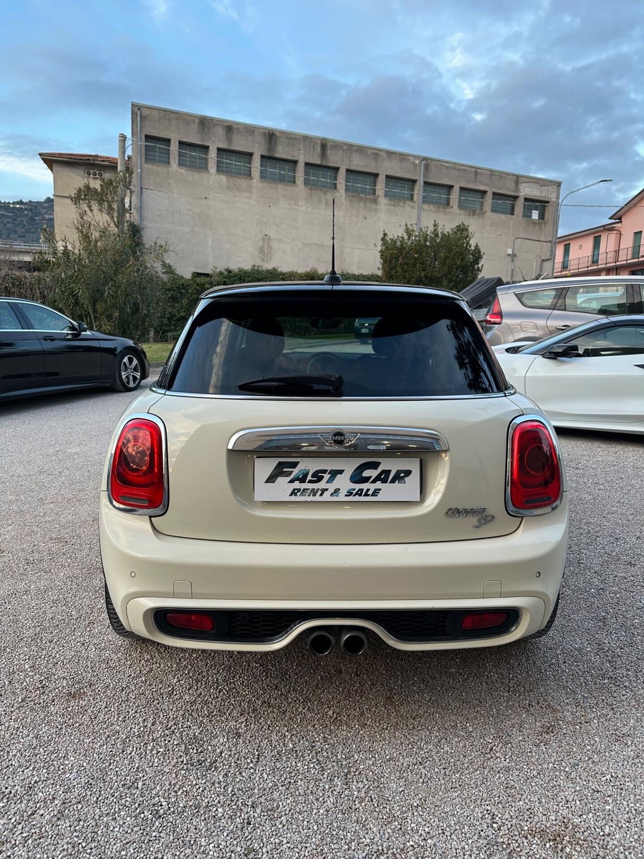 Mini Mini 2.0 Cooper SD Business XL 5 porte