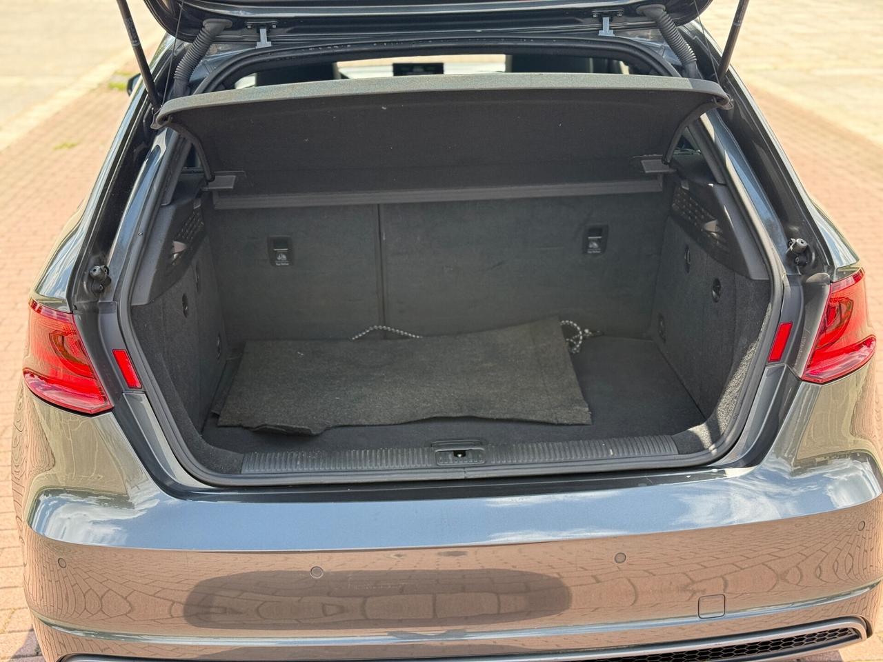 Audi A3 SPB 1.4 TFSI g-tron Attraction