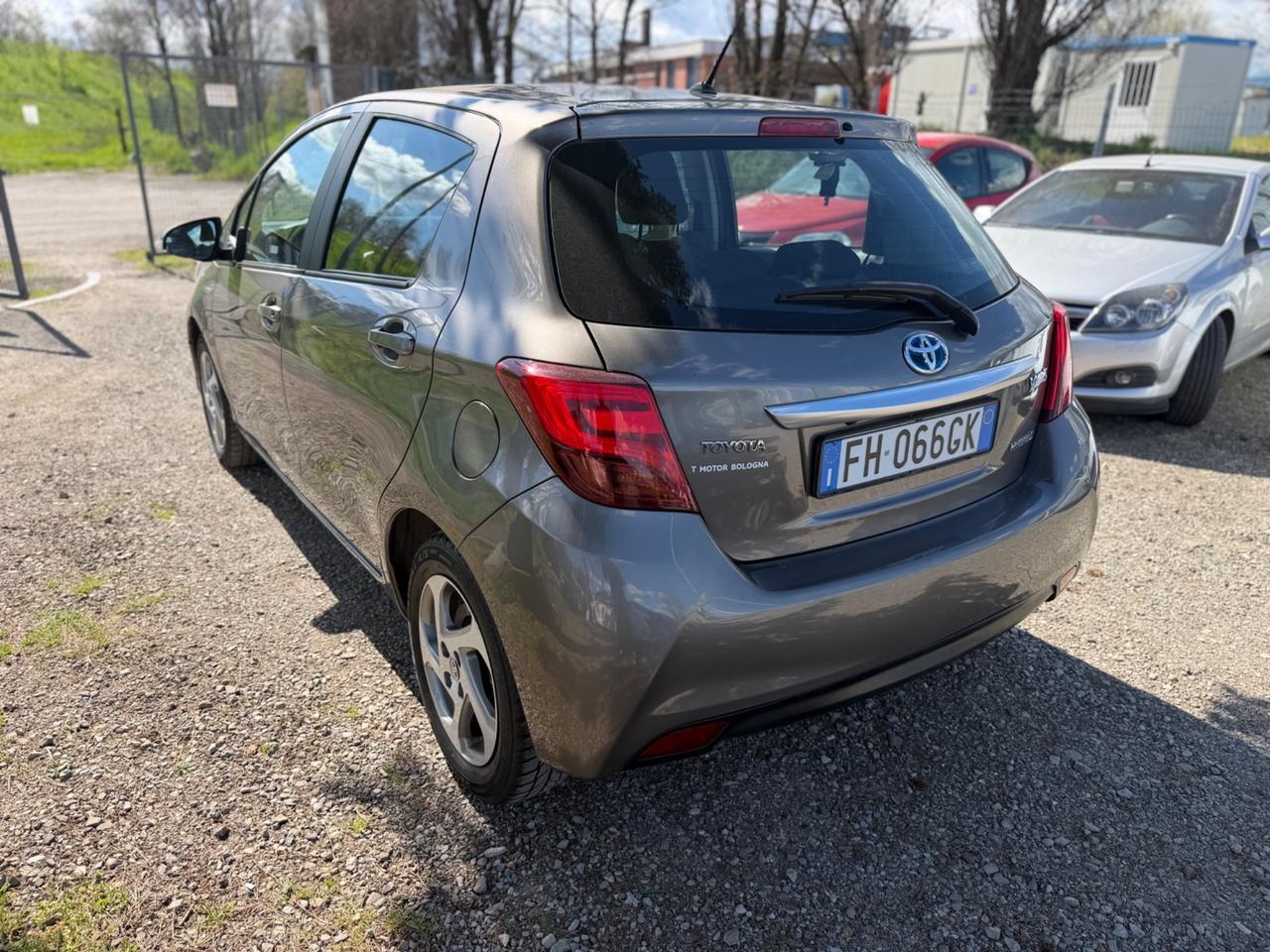 Toyota Yaris 1.5 Hybrid 5 porte Active