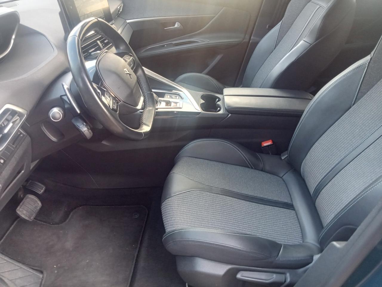 Peugeot 3008 BlueHDi 130 S&S Allure Pack