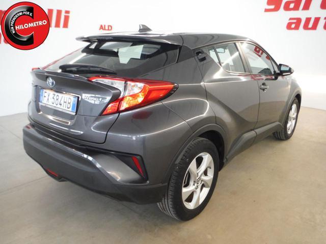 TOYOTA C-HR 1.8 Hybrid E-CVT Business