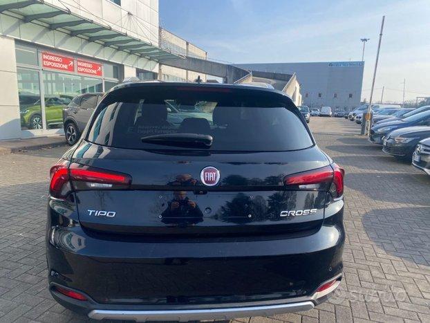 FIAT Tipo 1.0 5 porte Cross