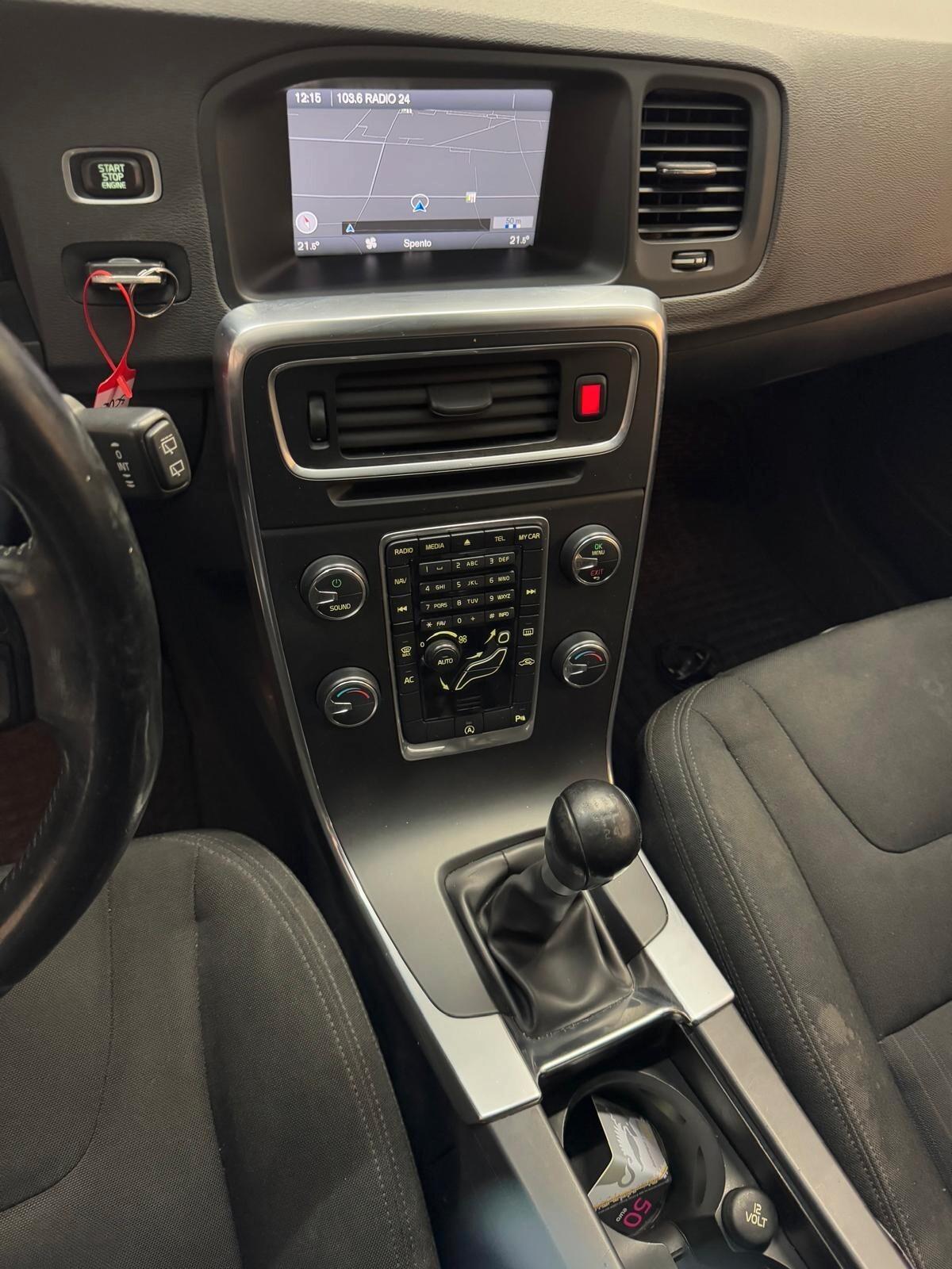 Volvo V60 D2 1.6 Summum