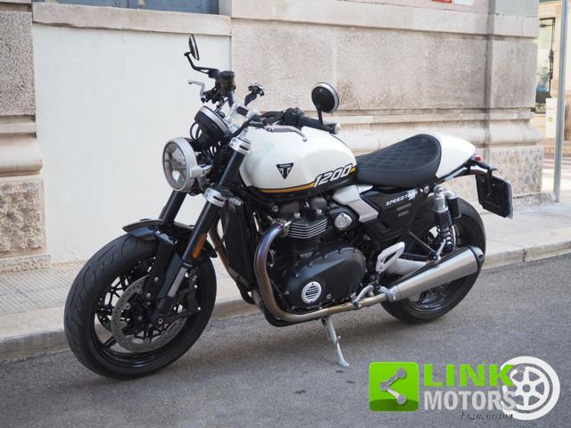 TRIUMPH Speed Twin 1200
