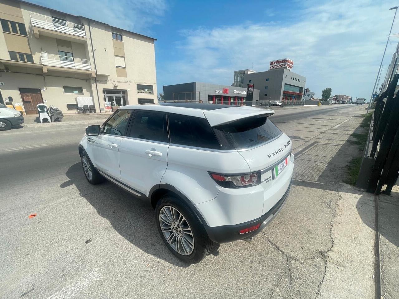 Land Rover Range Evoque 2.2 TD4 5p. Prestige