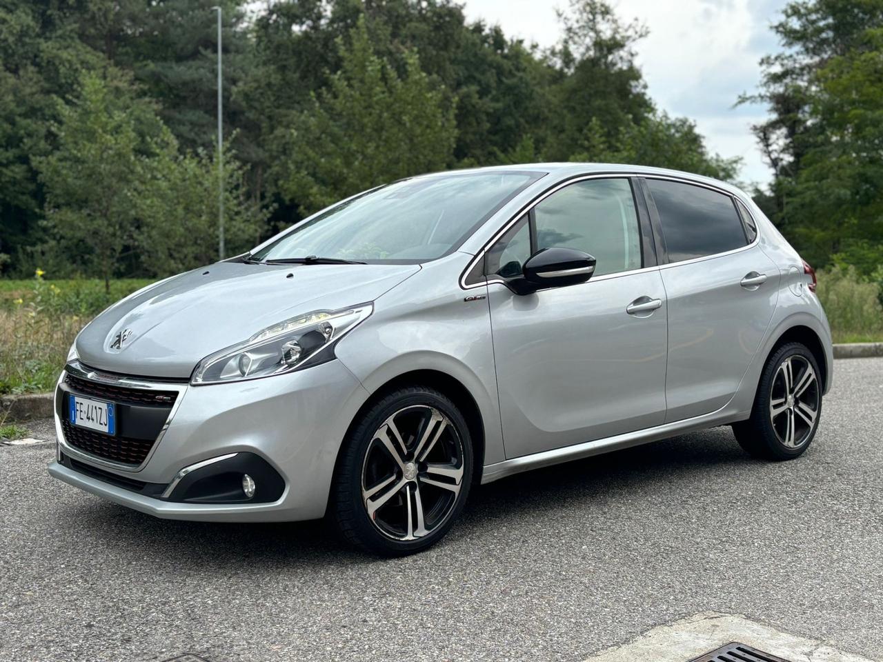 Peugeot 208 PureTech Turbo 110 EAT6 S&S 5 porte GT Line