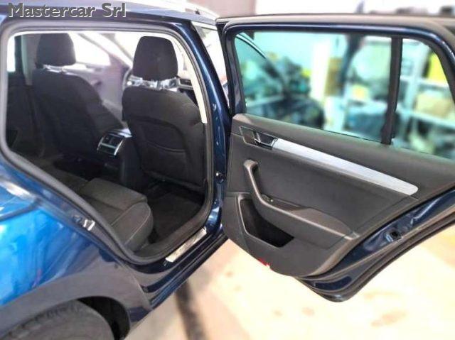 SKODA Superb Wagon Wagon iV 1.4 tsi phev Style dsg -GE476CM