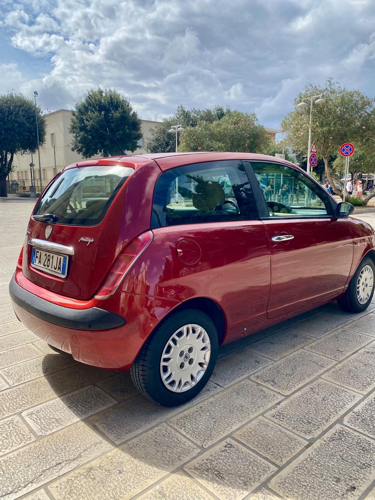 Lancia Ypsilon 1.3 Multijet 16V Platino
